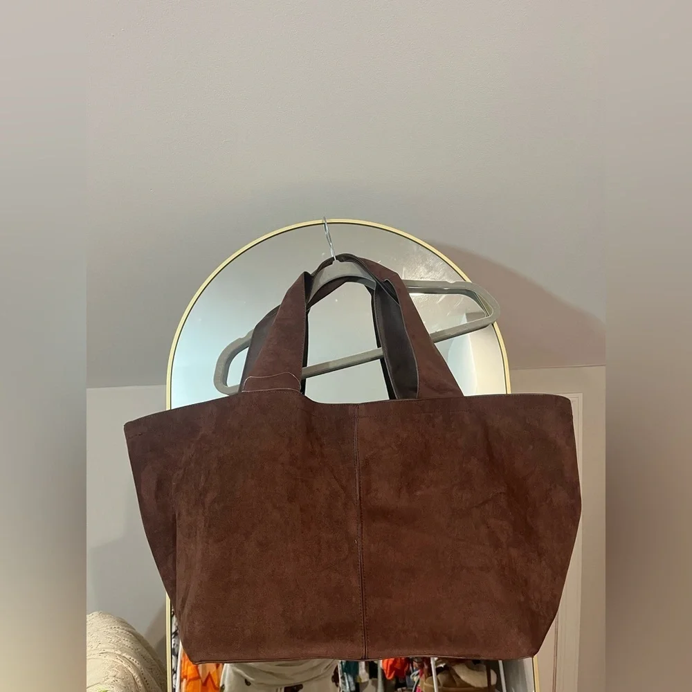 Blair Reversible Vegan Suede Tote - Picture 7 of 10